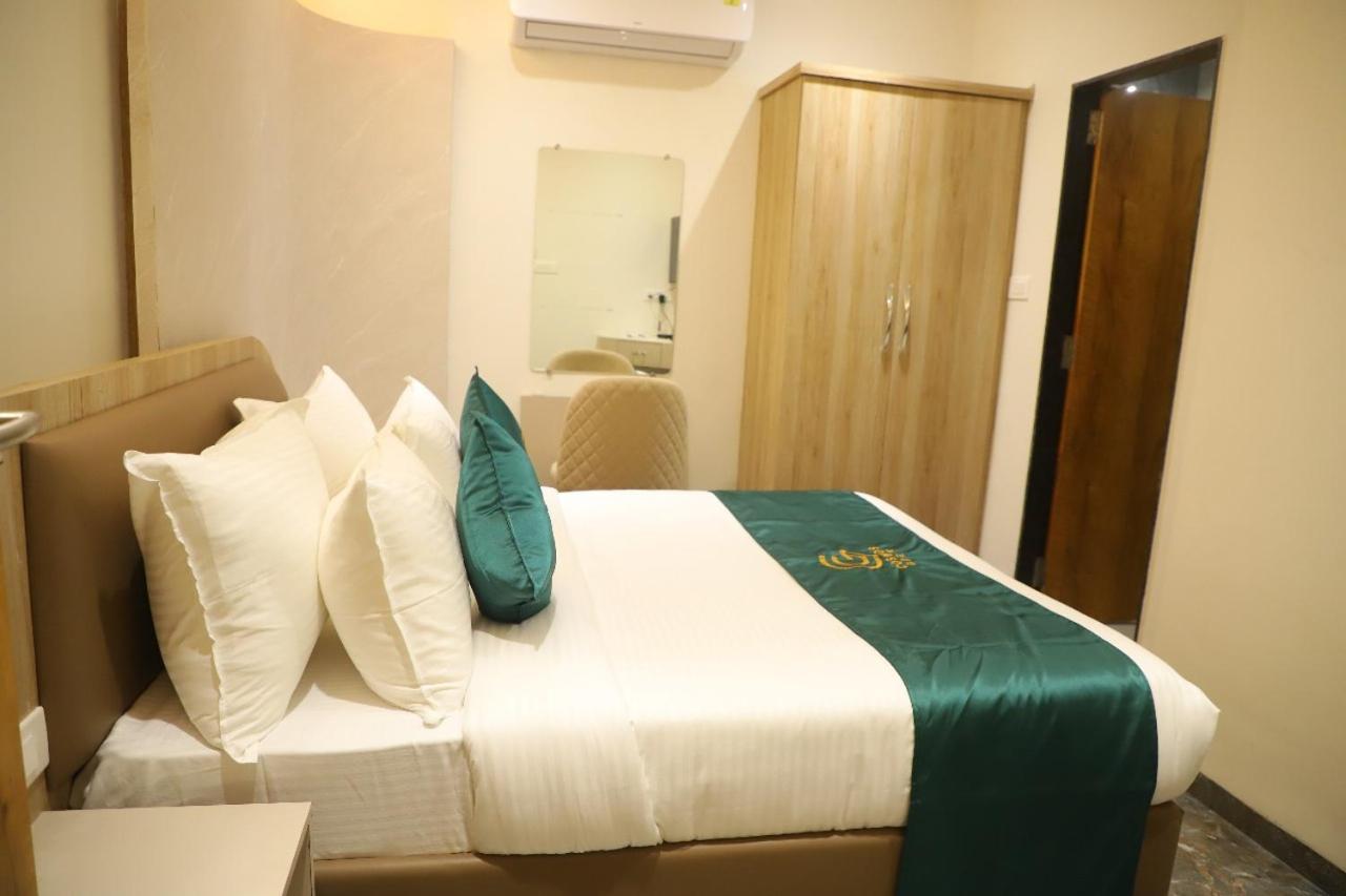 Hotel Cosmos Green Indore Exterior foto
